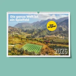 Kalender^DIE GANZE WELT IST EIN SPIELFELD 2026 - Kalender
