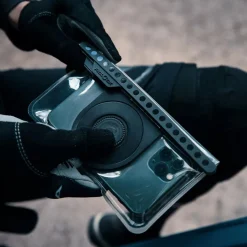 Online VACUUM UNI PHONE CASE M - Smartphone-Halterung Fahrradklingeln Und Smartphone-Halterungen