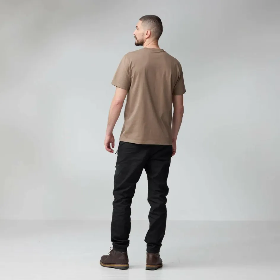 Herren Fjällräven Shirts Und Tops^MULTICOLOR LOGO T-SHIRT M Herren - T-Shirt