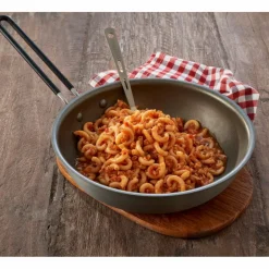 TREK'N EAT Verpflegung^TREK'N EAT NUDELN IN VEGETARISCHER BOLOGNESE - Outdoor Essen