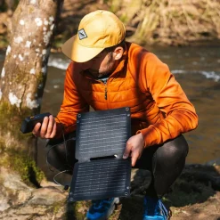 Xtorm Solarladegeräte^SOLARBOOSTER 14W - FOLDABLE SOLAR PANEL - Solarladegerät