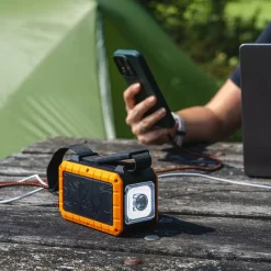 Xtorm Powerbanks^100W RUGGED FLASHLIGHT POWERBANK 40.000 - TORCH - Powerbank