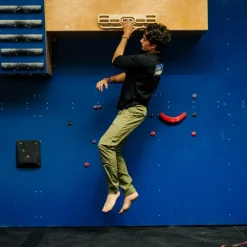 YY Vertical Fingertrainer Und Klettergriffe^VERTICALBOARD FIRST - Klettertraining